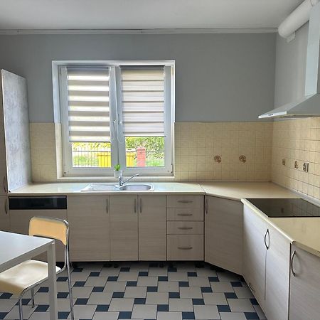 Hgs Home Noclegi Pracownicze Parking , Lazienki Гожув-Велькопольски Экстерьер фото