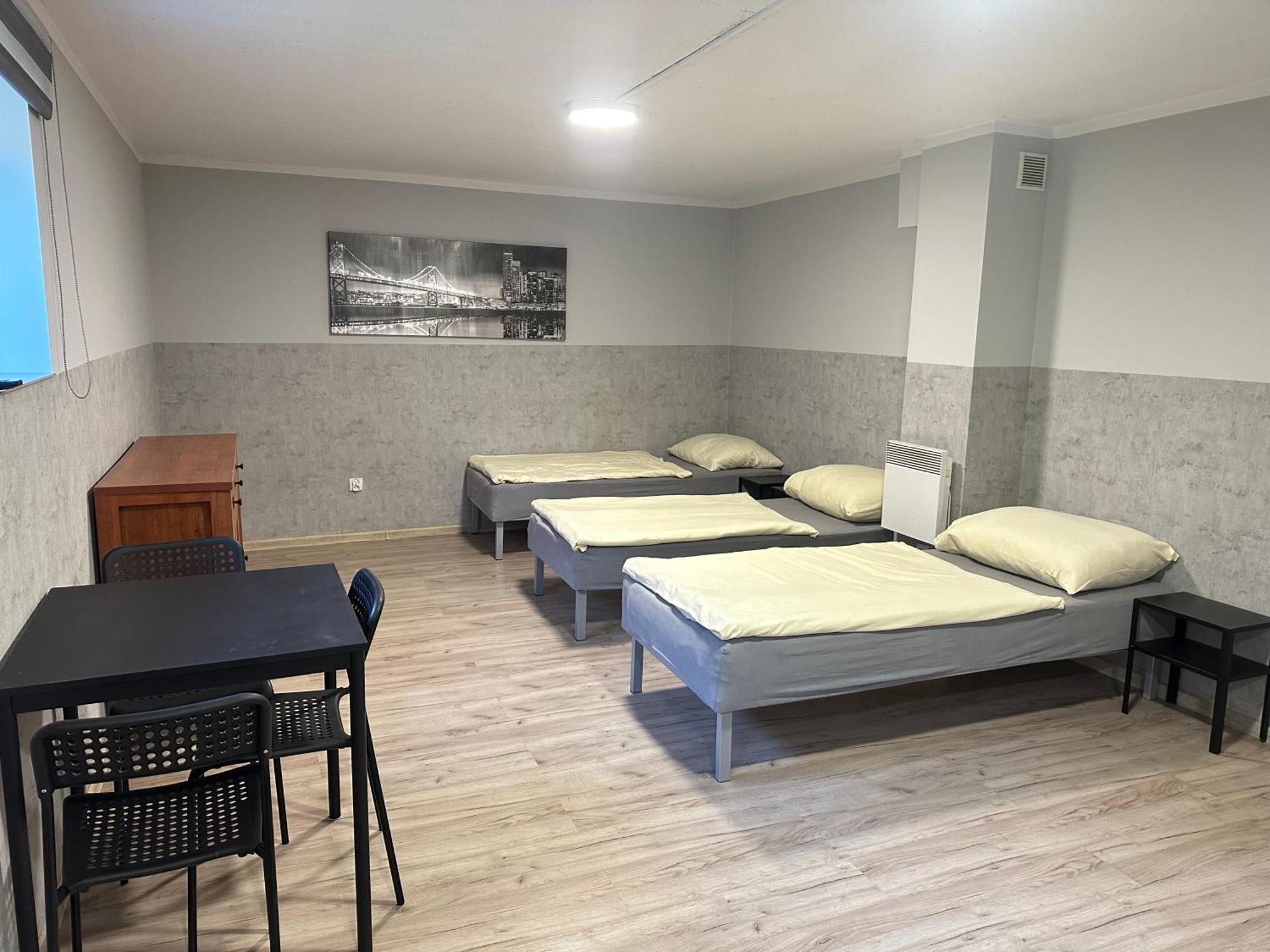 Hgs Home Noclegi Pracownicze Parking , Lazienki Гожув-Велькопольски Экстерьер фото